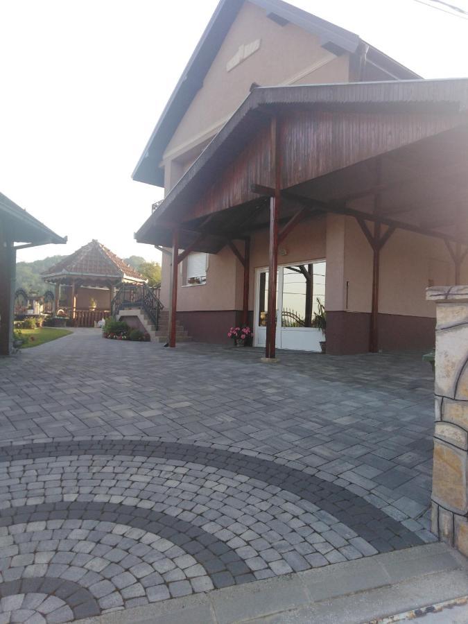 Blagojevic Guca Luaran gambar